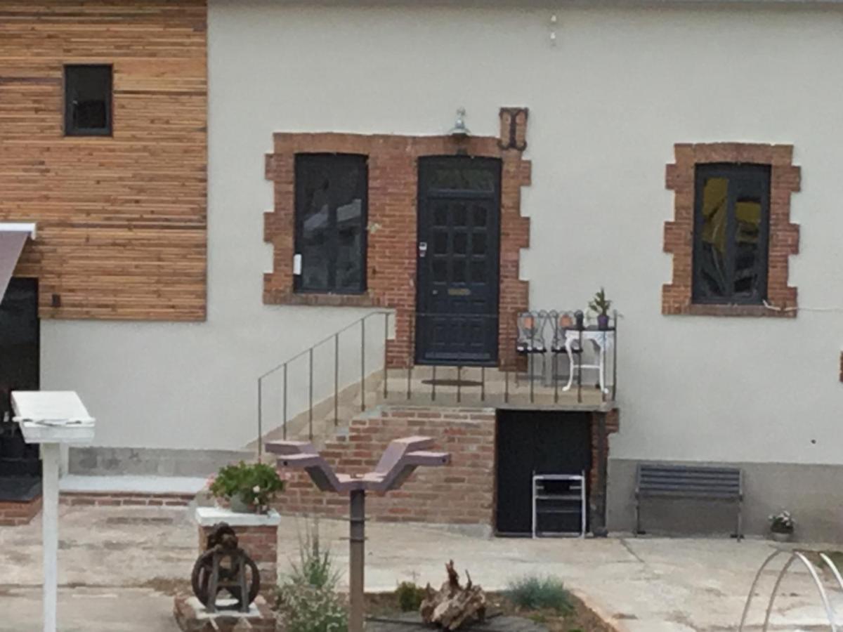 Moon River Saint-Junien Exterior foto